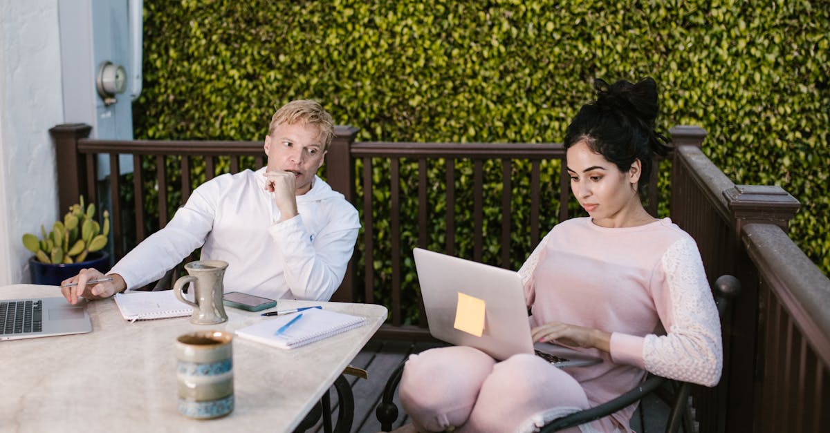 How to Effectively Measure Project Performance with Key Metrics